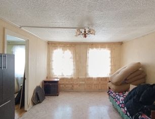 Продам 2-комнатную квартиру, 33.9 м2, Сарапул, улица Учхоз, 32