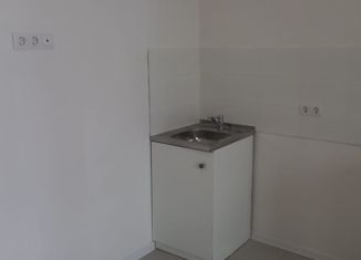 Продается двухкомнатная квартира, 60 м2, Москва, Сиреневый бульвар, 33, Сиреневый бульвар