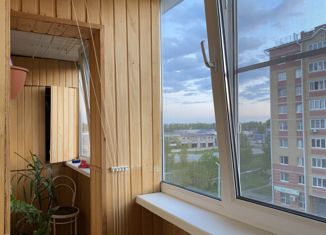Продается 2-комнатная квартира, 54.9 м2, посёлок городского типа Медведево, улица Чехова, 15