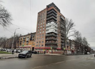 Продается трехкомнатная квартира, 60.3 м2, Самара, улица Гагарина, 124, метро Советская