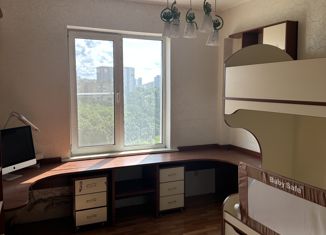 Продаю 3-ком. квартиру, 101.6 м2, Москва, Молодогвардейская улица, 2к1, Молодогвардейская улица