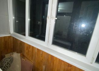 Сдаю в аренду 1-ком. квартиру, 31 м2, Армавир, улица Розы Люксембург, 99