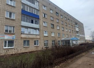 Продаю комнату, 17.2 м2, Оса, улица Степана Разина, 79