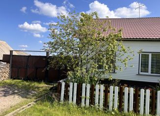 Продам дом, 80 м2, поселок городского типа Козулька, Линейная улица