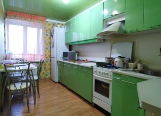 Продажа трехкомнатной квартиры, 71 м2, поселок городского типа Джалиль, улица Мусы Джалиля, 9
