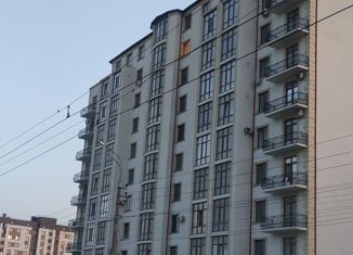 Продается трехкомнатная квартира, 97.3 м2, Махачкала, проспект Насрутдинова, 138, Ленинский район