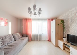 Продается двухкомнатная квартира, 47.2 м2, село Покров, Центральная улица, 2