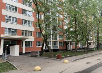 Трехкомнатная квартира на продажу, 64.7 м2, Москва, Якорная улица, 7, метро Нагатинский Затон