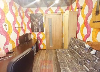 Продается четырехкомнатная квартира, 60 м2, Коряжма, улица имени М.Х. Сафьяна, 19