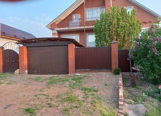 Продаю дом, 272 м2, Бугуруслан, Дубовская улица, 5