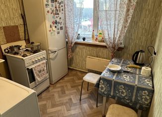 Продажа 3-комнатной квартиры, 57 м2, Челябинск, улица Курчатова, 20