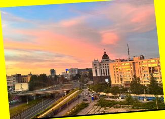 Продам 3-ком. квартиру, 90.6 м2, Нижний Новгород, улица Маршала Баграмяна, 4, Советский район