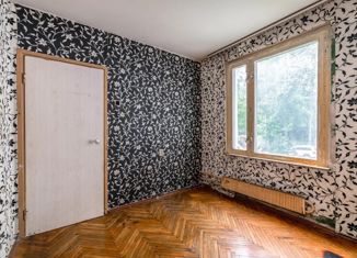 Трехкомнатная квартира на продажу, 50 м2, Москва, Карельский бульвар, 2к2, Карельский бульвар