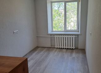 Сдача в аренду 4-ком. квартиры, 108 м2, Хабаровск, улица Кирова, 4