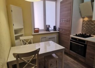 Продам 2-ком. квартиру, 43.8 м2, Новосибирск, проспект Карла Маркса, 15, проспект Карла Маркса