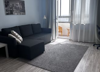 Сдается квартира студия, 35 м2, Екатеринбург, улица Раевского, 20