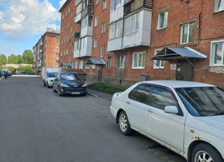 Сдам 3-комнатную квартиру, 56 м2, Кемерово, Белозёрная улица, 44А, Ягуновский жилой район