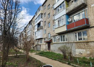 Продаю 1-комнатную квартиру, 30.4 м2, Киржач, улица Десантников, 9