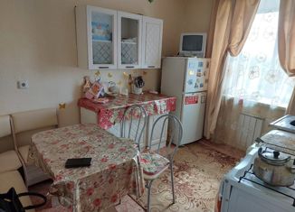 Однокомнатная квартира на продажу, 36.9 м2, Кудымкар, улица Топоркова, 2