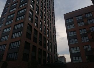 Продается 3-комнатная квартира, 97.8 м2, Екатеринбург, Первомайская улица, 60, метро Динамо