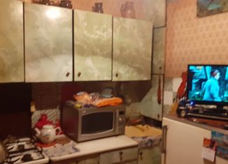 Продается 1-комнатная квартира, 35.4 м2, поселок городского типа Дубровка, улица Томилина, 5