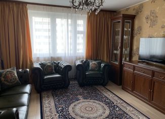 Продажа 2-комнатной квартиры, 56 м2, Москва, Святоозёрская улица, 15, метро Лухмановская