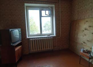 Продаю трехкомнатную квартиру, 63 м2, Плавск, Октябрьская улица, 4