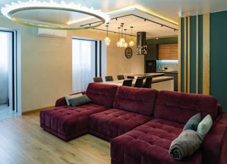Продаю 3-комнатную квартиру, 130 м2, Благовещенск, Амурская улица, 55/2