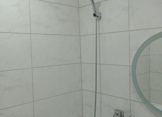 Продается 1-ком. квартира, 38 м2, Смоленск, Кловская улица, 38