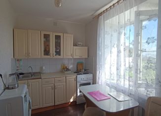 Продается двухкомнатная квартира, 51 м2, посёлок станции Юрга 2-я, Заводская улица, 30