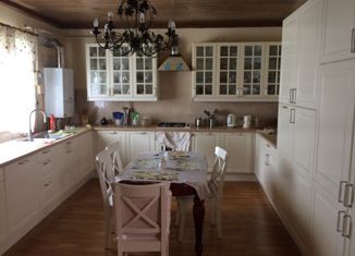 Продается дом, 200 м2, деревня Дубенки, Октябрьская улица