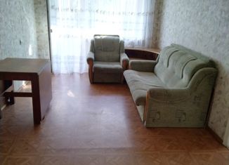 Продается трехкомнатная квартира, 56 м2, Азов, улица Измайлова, 37/41