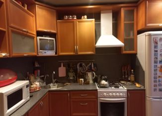 Продам трехкомнатную квартиру, 64.8 м2, деревня Климовское, деревня Климовское, 16