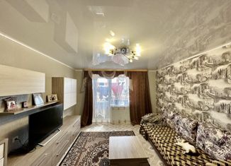 Продажа 4-комнатной квартиры, 75 м2, Еманжелинск, улица Герцена, 16А