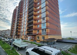 Продается 2-комнатная квартира, 83 м2, Находка, улица Куйбышева, 4А