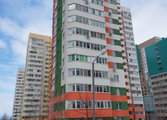 Продам трехкомнатную квартиру, 72 м2, Самарская область, 7-я просека, 106
