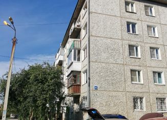 Продается 1-ком. квартира, 30 м2, Иркутск, микрорайон Юбилейный, 82, Свердловский округ