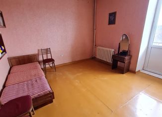 Сдам 3-комнатную квартиру, 100 м2, Оренбургская область, улица Суворова, 33