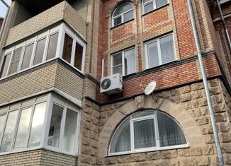 Продается 5-ком. квартира, 194 м2, Железноводск, улица Михальских, 4