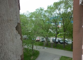 Продаю четырехкомнатную квартиру, 72.1 м2, Белово, Советская улица, 51