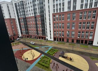 Продается 1-комнатная квартира, 36.4 м2, Мурино, улица Шувалова, 33/35