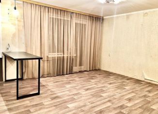 Продается 2-комнатная квартира, 43.1 м2, Нижнекамск, проспект Химиков, 66А