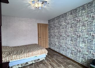 Продажа двухкомнатной квартиры, 36.8 м2, Омская область, улица 10 лет Октября, 136