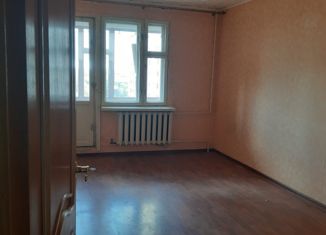 Продам 3-комнатную квартиру, 70 м2, Никольское, Первомайская улица, 15