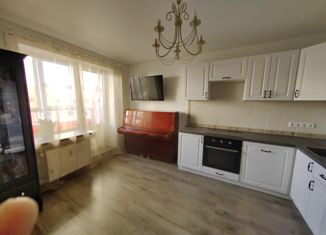 4-комнатная квартира на продажу, 85.2 м2, Мурино, Петровский бульвар, 2к1