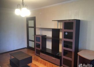 Продаю 2-ком. квартиру, 52 м2, Ставрополь, улица Ленина, 472, микрорайон №19