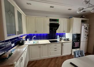 Продаю 2-ком. квартиру, 60 м2, Ставрополь, переулок Крупской, 29/2к2, микрорайон №9