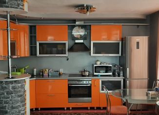 Продам четырехкомнатную квартиру, 79.9 м2, Саянск, Олимпийский микрорайон, 6