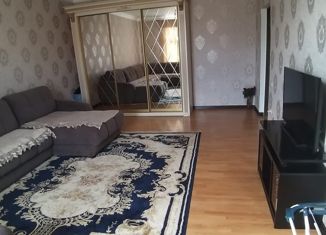 Продаю 2-ком. квартиру, 64 м2, Махачкала, проспект Али-Гаджи Акушинского, 107, Советский район