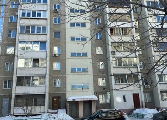 Продается 1-комнатная квартира, 40.3 м2, Челябинская область, улица 40-летия Победы, 35